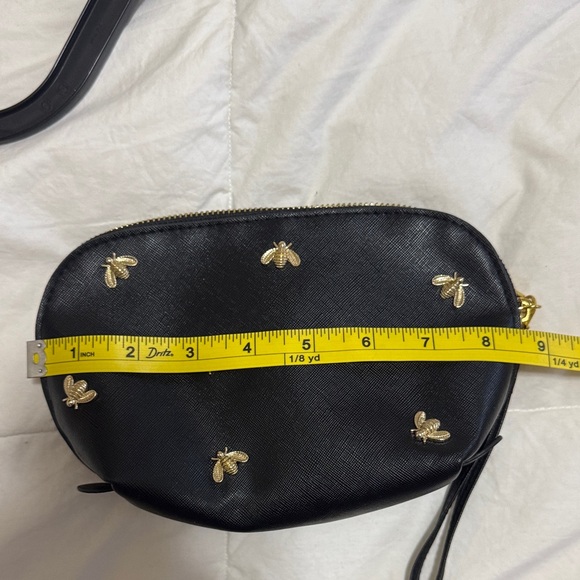 NWOT Mary Kay Bee Wristlet - Picture 9 of 10